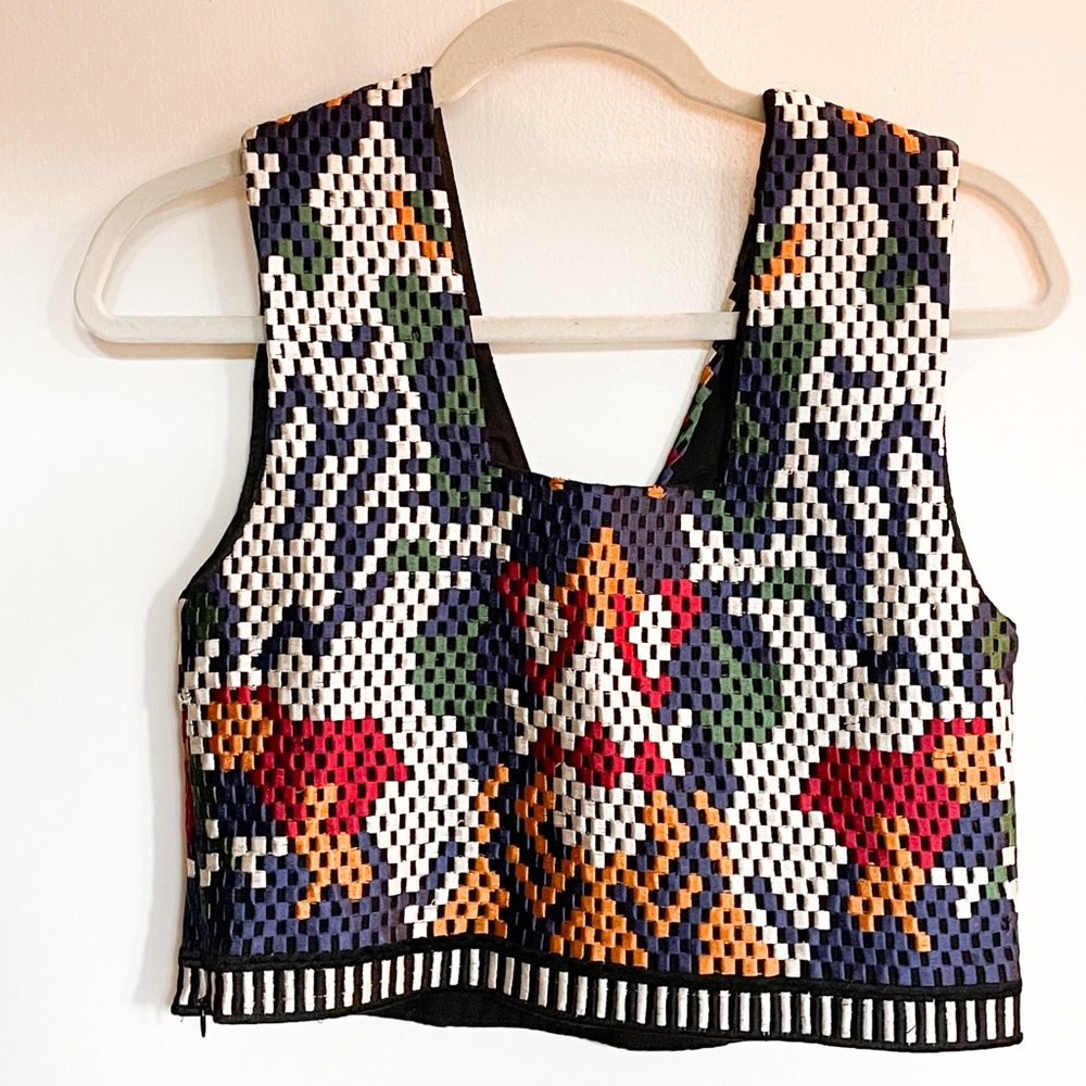 ZARA tribal pattern embroidered sleeveless crop top